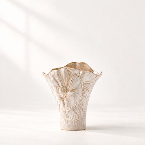 MCOIKY®Scalloped Edge Ceramic Accent